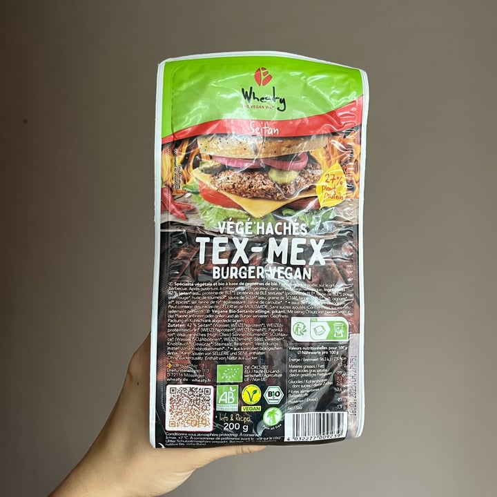 photo of Wheaty Veganer Tex-Mex Burger shared by @eml on  17 Nov 2024 - review