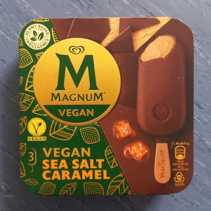 photo of Magnum magnum vegan sea salt caramel shared by @punilu on  07 Oct 2023 - review