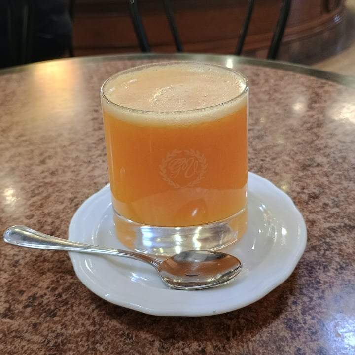 photo of Gaggioli and Vezzosi Pasticceria Spremuta Di Arancia shared by @geb on  29 May 2025 - review