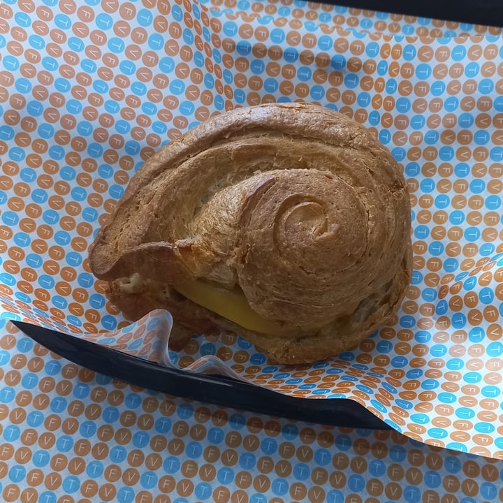 photo of The Fussy Vegan Beyond Breakfast Croissant shared by @ronelle on  13 Sep 2023 - review