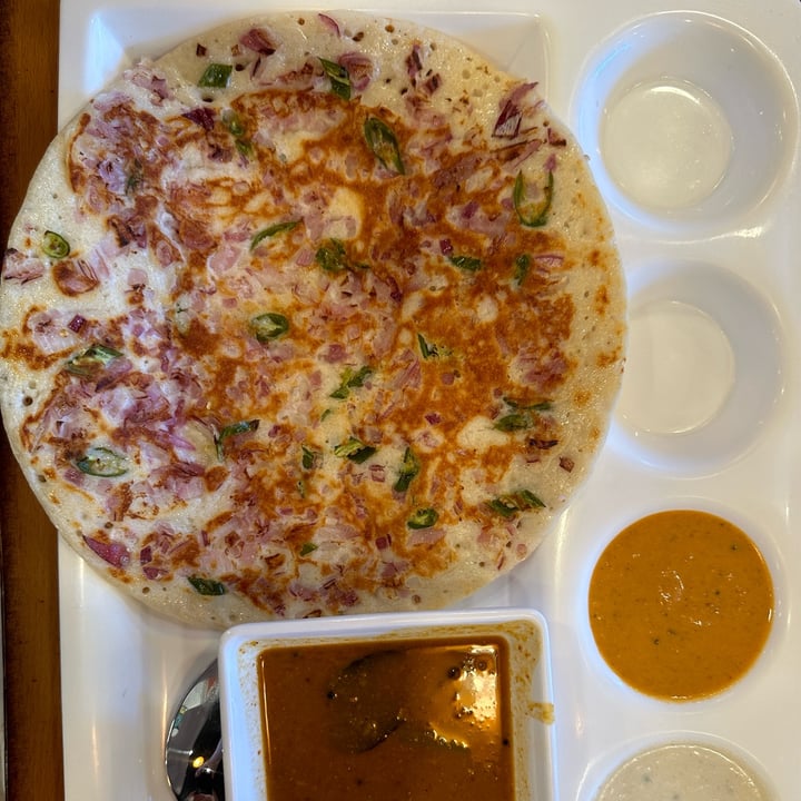 photo of Honest Indian Restaurant Onion Chili Uttapam shared by @lancvegan on  04 Feb 2024 - review