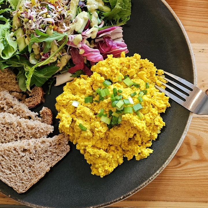 photo of Vega Scrambled Tofu shared by @lauraelyna on  25 Mar 2024 - review