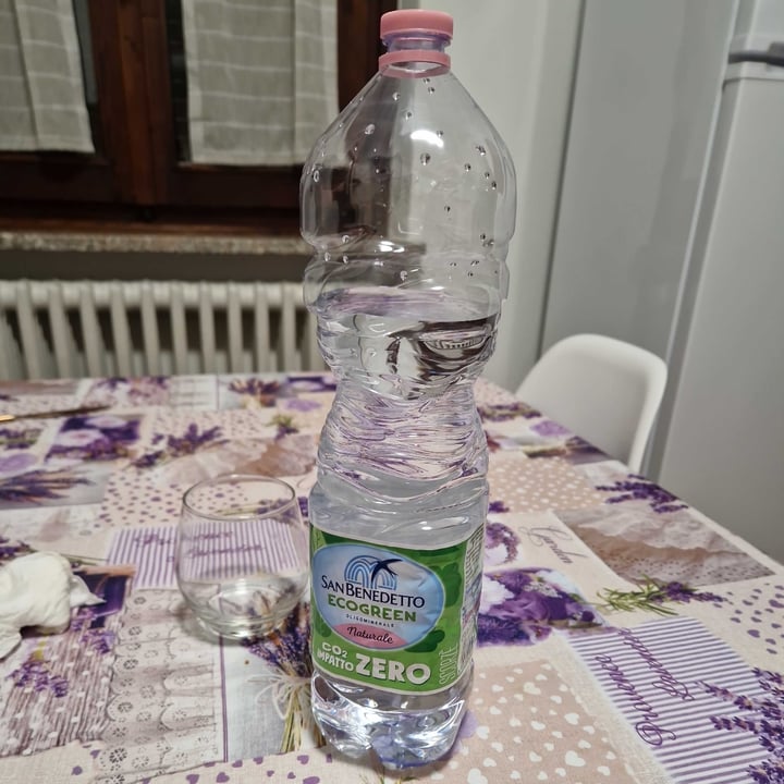 photo of San benedetto  acqua eco green acqua shared by @lauretta86 on  02 Jan 2024 - review