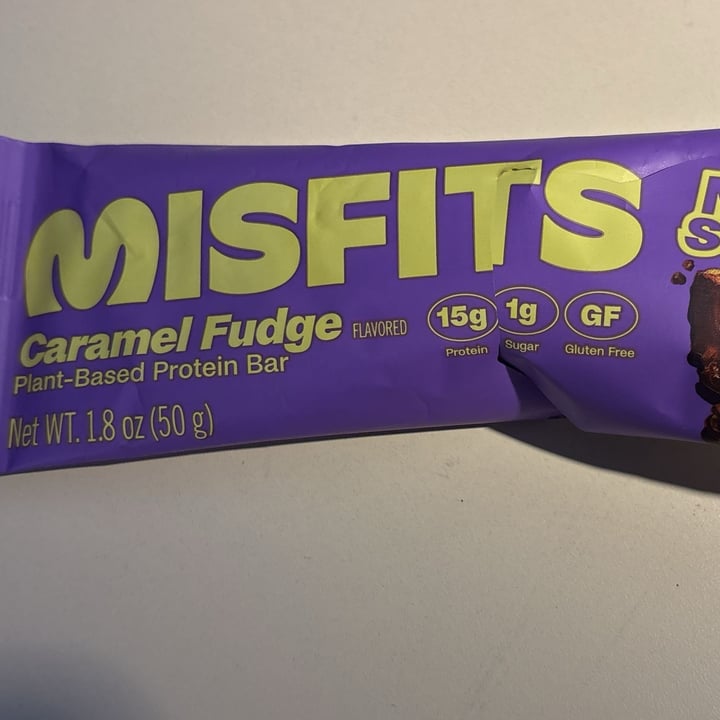 photo of Misfits Caramel Fudge Protein Bar shared by @veghui on  13 Oct 2025 - review