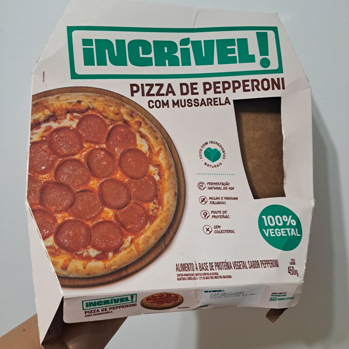 Pizza Pepperoni Com Mussarela from Incrível - Seara - Vegan Product ...