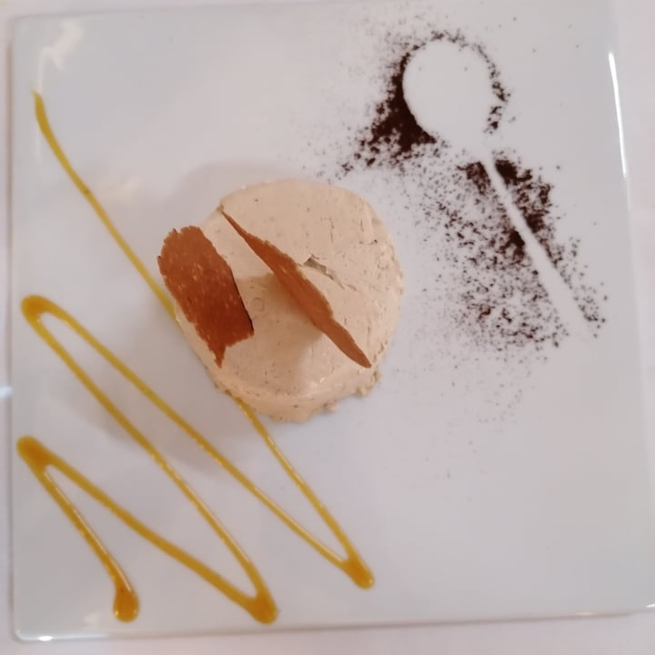 photo of Pesto di Pistacchio semifreddo al caffè shared by @antolilla on  22 Aug 2023 - review