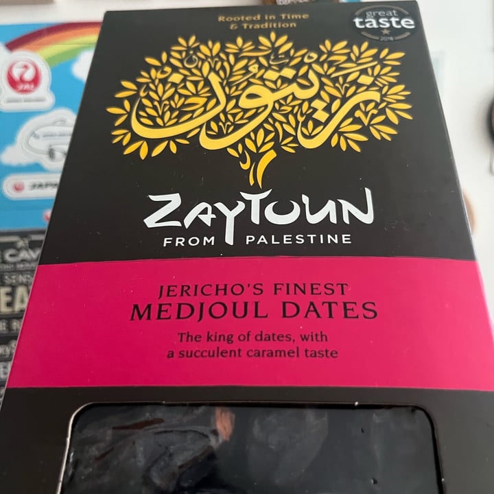 photo of Zaytoun jericho’s finest medjoul dates (250g) shared by @soy-orbison on  13 Apr 2024 - review
