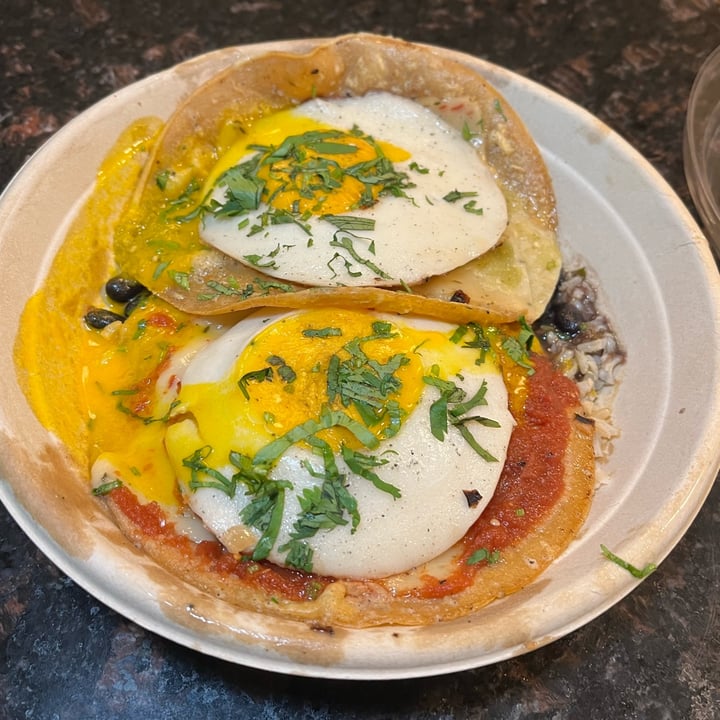 photo of Veggie Grill Huevos Rancheros Bowl shared by @iloveanimals87 on  11 Oct 2023 - review