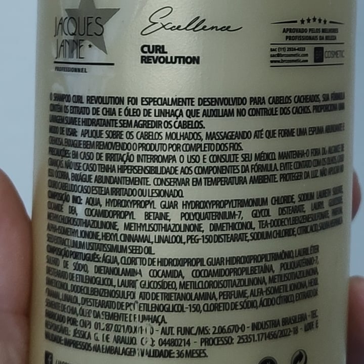 photo of Jacques Janine Shampoo Excellence Curl Revolution shared by @vanessamaiolini on  01 Jun 2024 - review