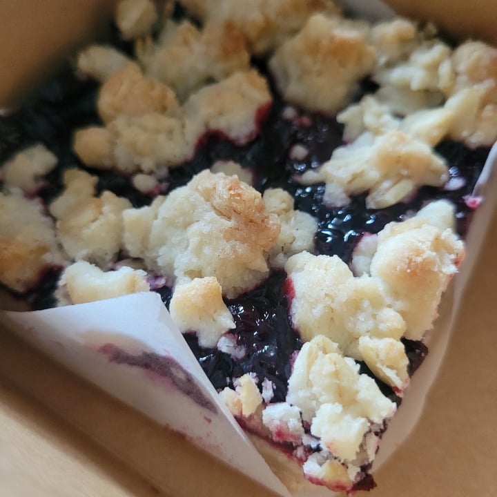 photo of Station Mahalo Crumble aux Baies shared by @artemysiafrxvx on  20 Nov 2024 - review