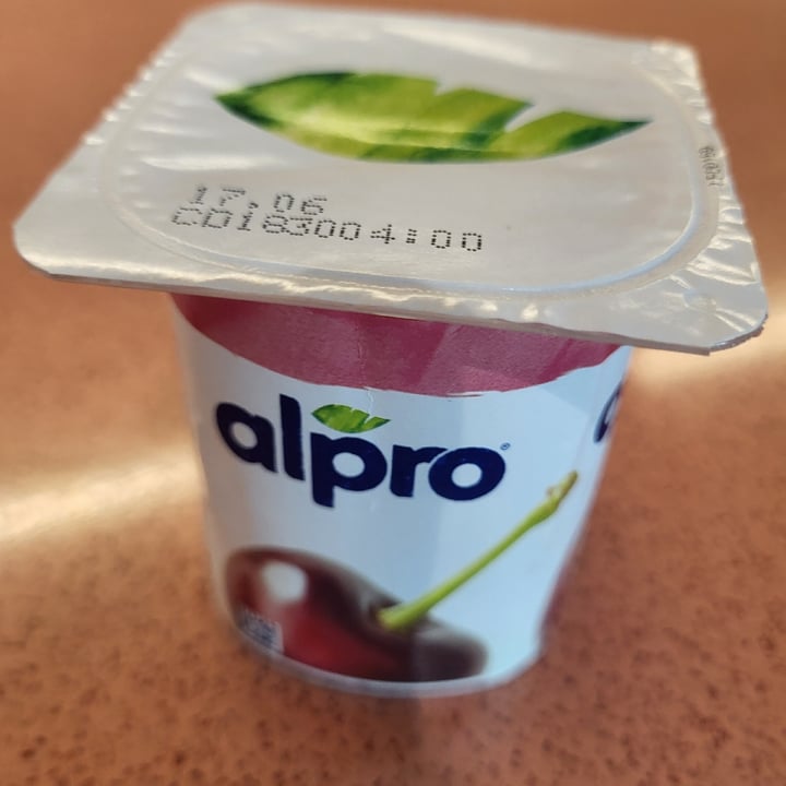 photo of Alpro yogurt shared by @c1ntia on  20 May 2024 - review