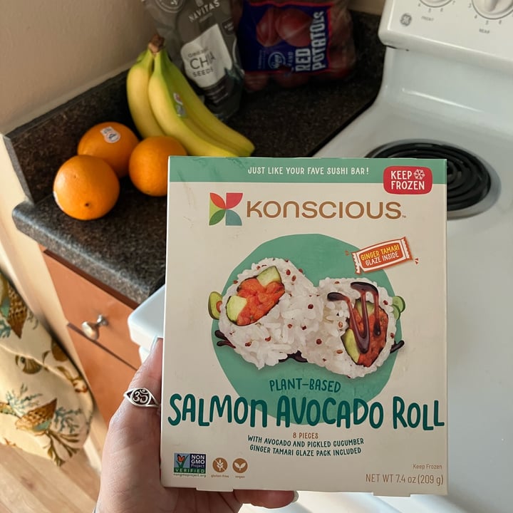 photo of Konscious Salmon Avocado Roll shared by @atwilley on  10 Jun 2024 - review