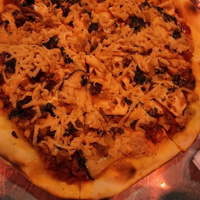 Photo of the dish “Mushroom King Pizza”