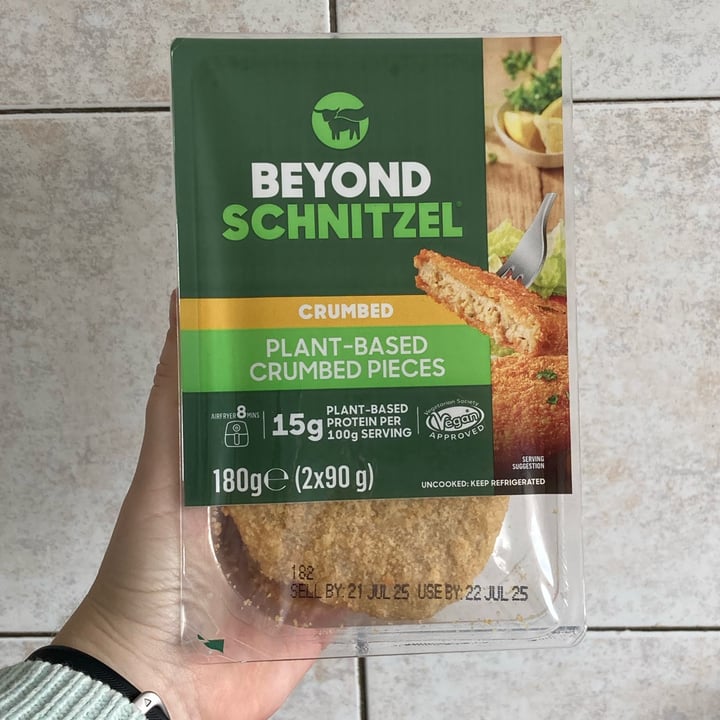 photo of Beyond Meat Beyond  Schnitzel Chicken Style shared by @catherinews on  12 Jul 2025 - review