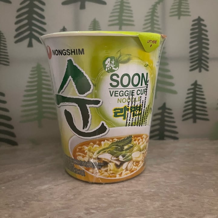 photo of NONGSHIM (농심) son veggie cup noodle shared by @elenaandrea on  12 Apr 2024 - review