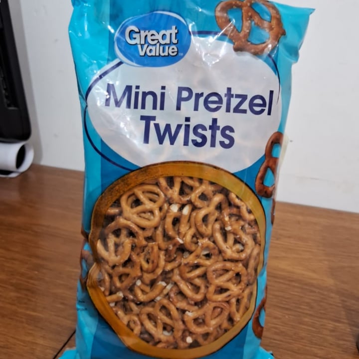 photo of Great Value  Mini Pretzel Twists shared by @giselle82 on  25 Aug 2023 - review