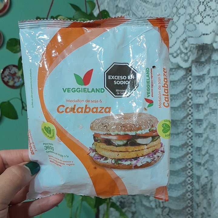 photo of Veggieland Medallones de Soja y Calabaza shared by @leivavanita on  07 Mar 2024 - review