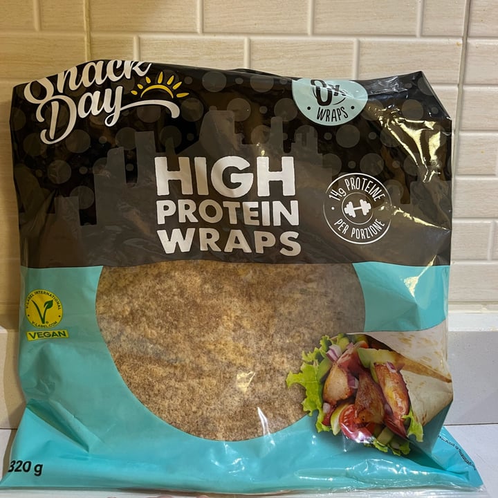 photo of Snack Day High Protein Wraps shared by @kitsune98 on  21 Aug 2025 - review