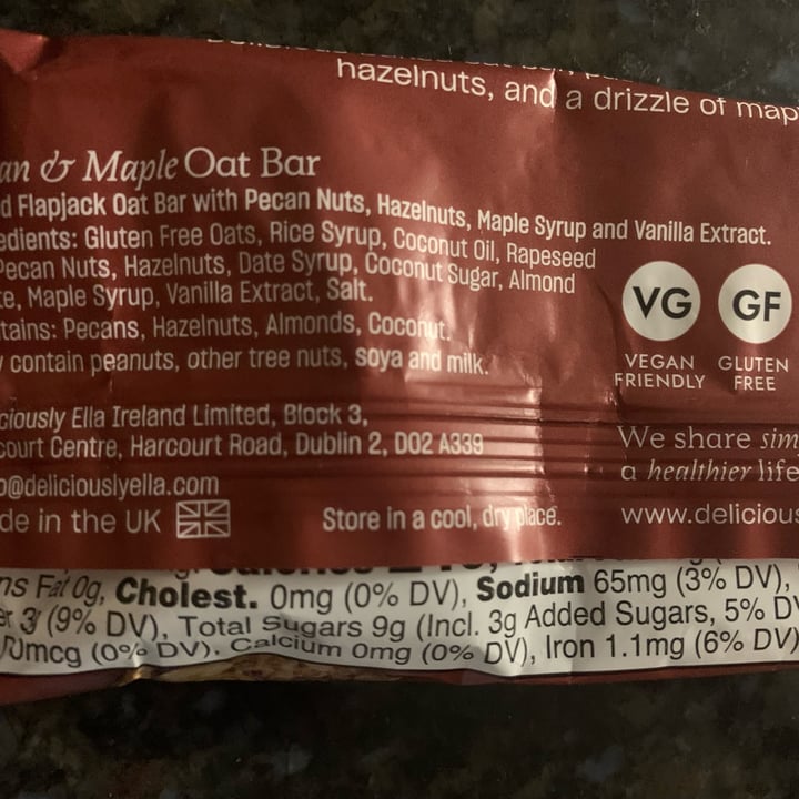 photo of Deliciously Ella Hazelnut, Pecan, and Maple Oat Bars shared by @rochi09 on  01 Sep 2025 - review