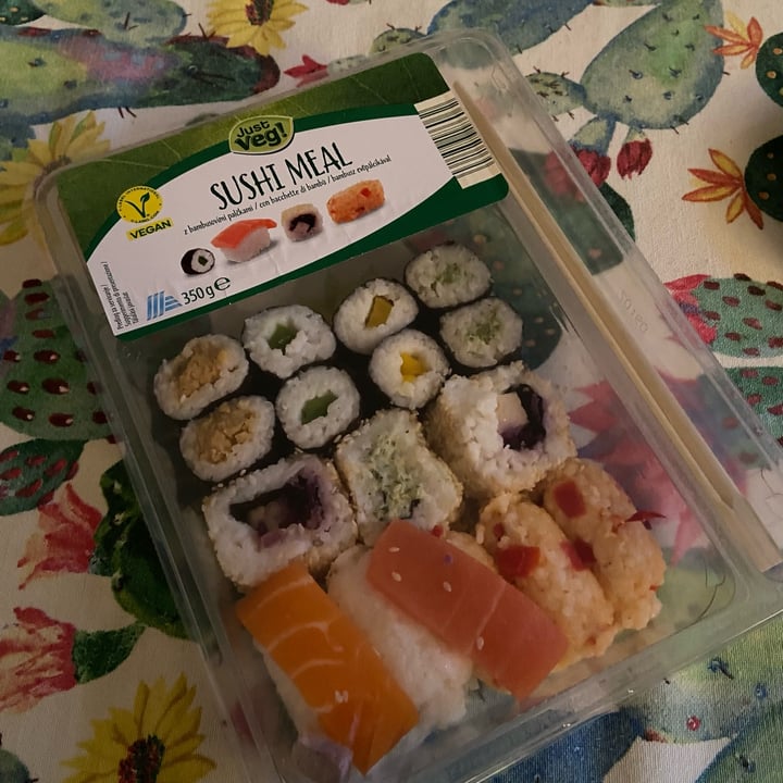 photo of Just Veg! (ALDI Italy) Sushi-Box shared by @gio24601 on  20 Aug 2025 - review
