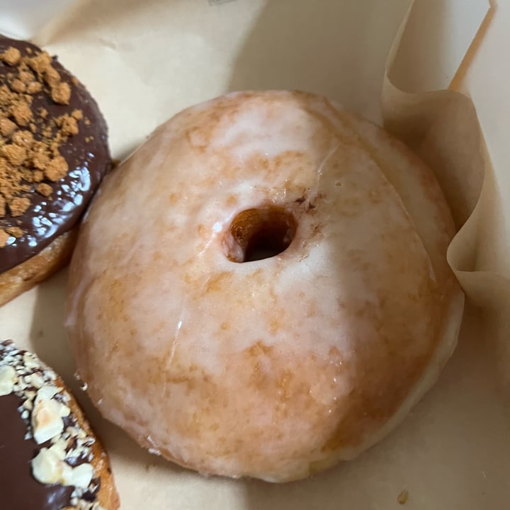 photo of VegAmazing Doughnuts Donut Clásico shared by @noeliaperez on  06 Jul 2025 - review