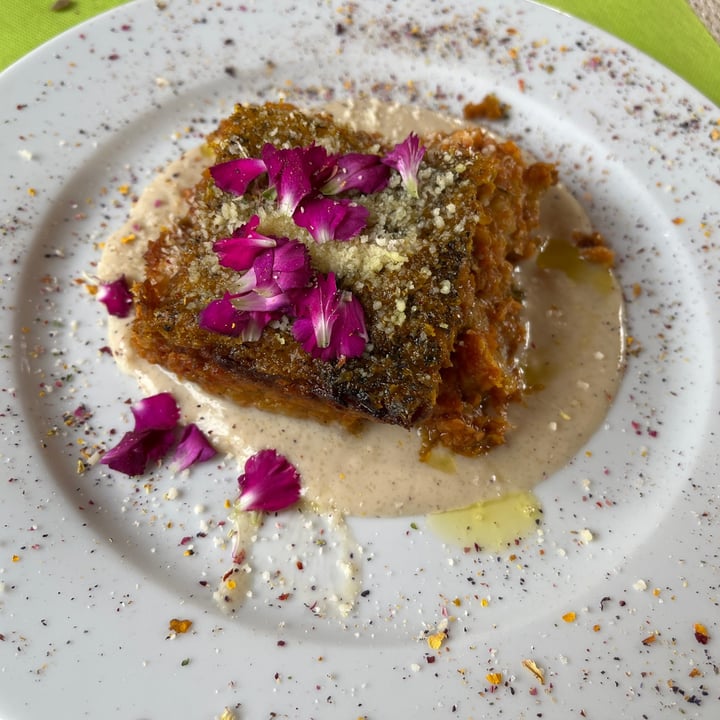 photo of El Invernadero Restaurante Pastel De Papas Y Carne Gratinado Con Queso shared by @alistar on  06 Apr 2024 - review