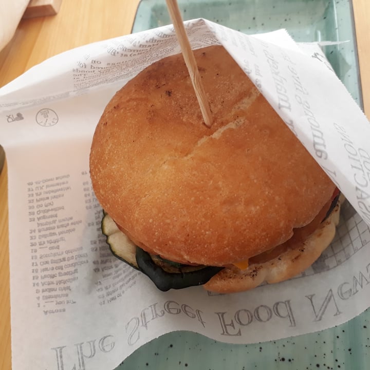 photo of Amaranth - Take Away & Gluten Free - Senza Glutine Hamburger di ceci shared by @giovannieugenio on  25 Mar 2024 - review