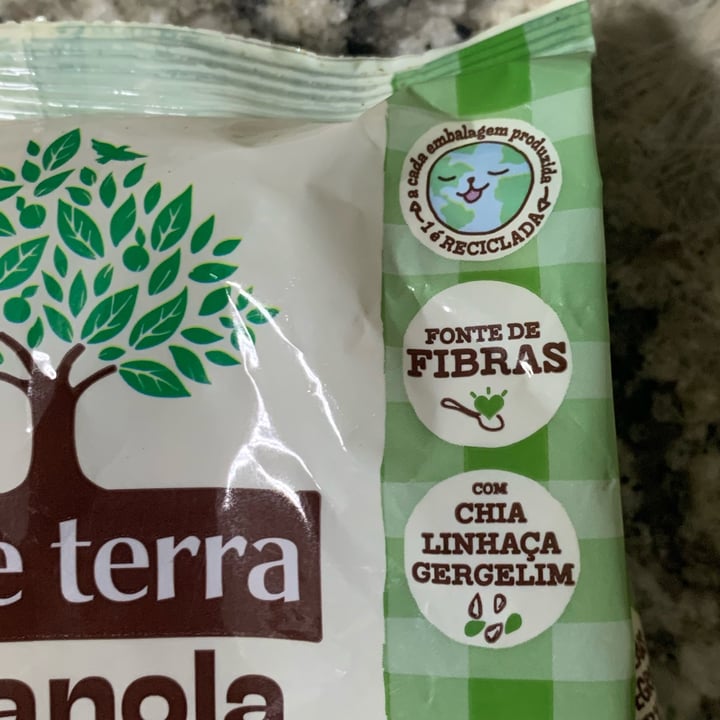 photo of Mãe Terra Granola Fruts & Mel Vegano shared by @vimauro on  14 Sep 2025 - review