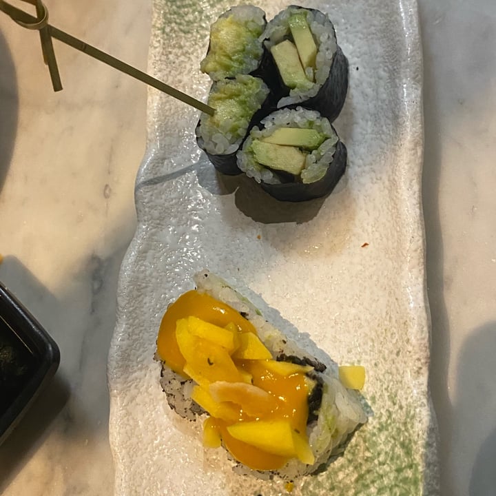photo of Domò Sushi Hosomaki Salmone Vegan shared by @morgana3011 on  04 May 2025 - review