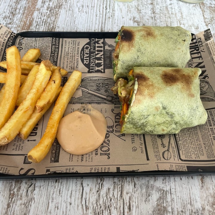 photo of Bioloco Chicken wrap shared by @miguelangelgc82 on  13 Oct 2023 - review