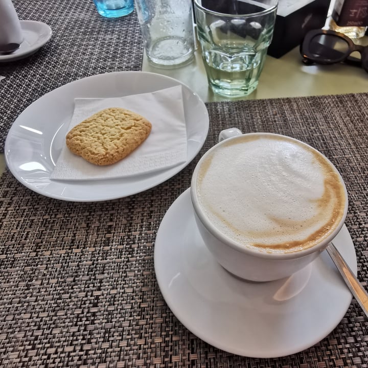 photo of Opera Srl Cappuccino di Soia shared by @posataverde on  26 Jul 2024 - review
