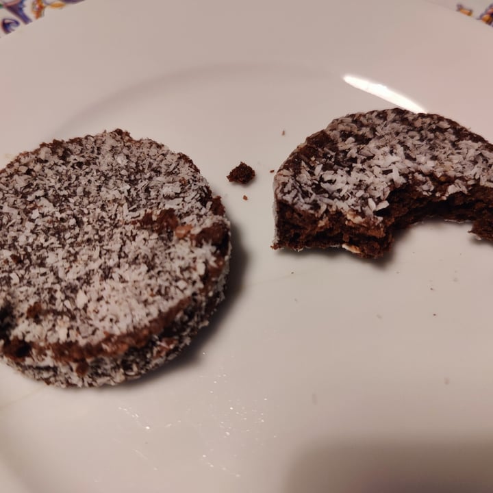 photo of Kioene Mini Cake Tortina con Cacao, Cocco e Avena shared by @alessiavik on  26 Sep 2023 - review