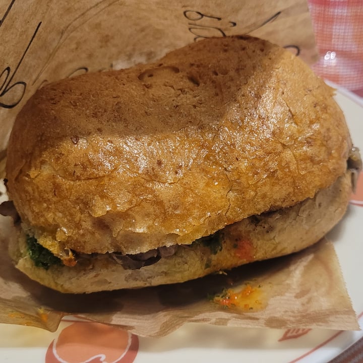 photo of Tripperia Vegana TAN8 Tan8 shared by @valc5 on  23 Oct 2023 - review