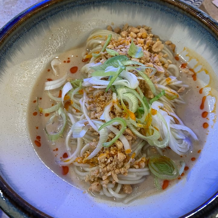 photo of TUTTOFABRODO Vegan Dan Dan Noodles shared by @essemme on  19 Feb 2025 - review