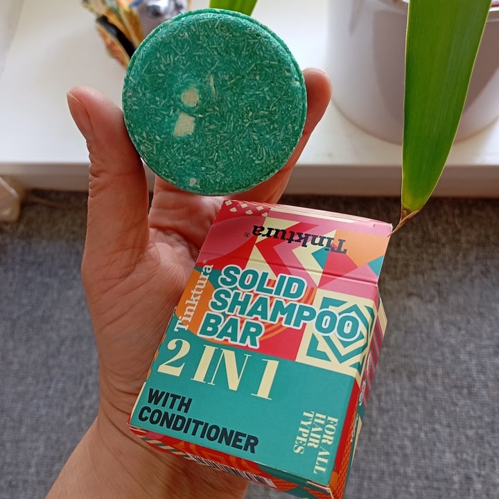 photo of Tinktura Solid Shampoo Bar 2 in 1 shared by @gwenda on  05 May 2024 - review