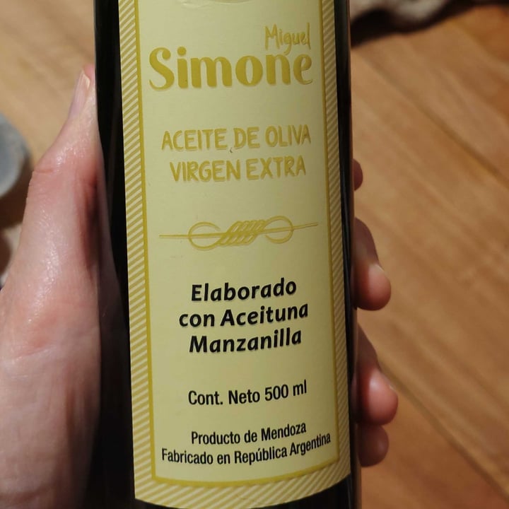 photo of Olivicola Simone Aceite De Oliva Virgen Extra Elaborado Con Aceituna Manzanilla shared by @ncdn on  03 Oct 2025 - review