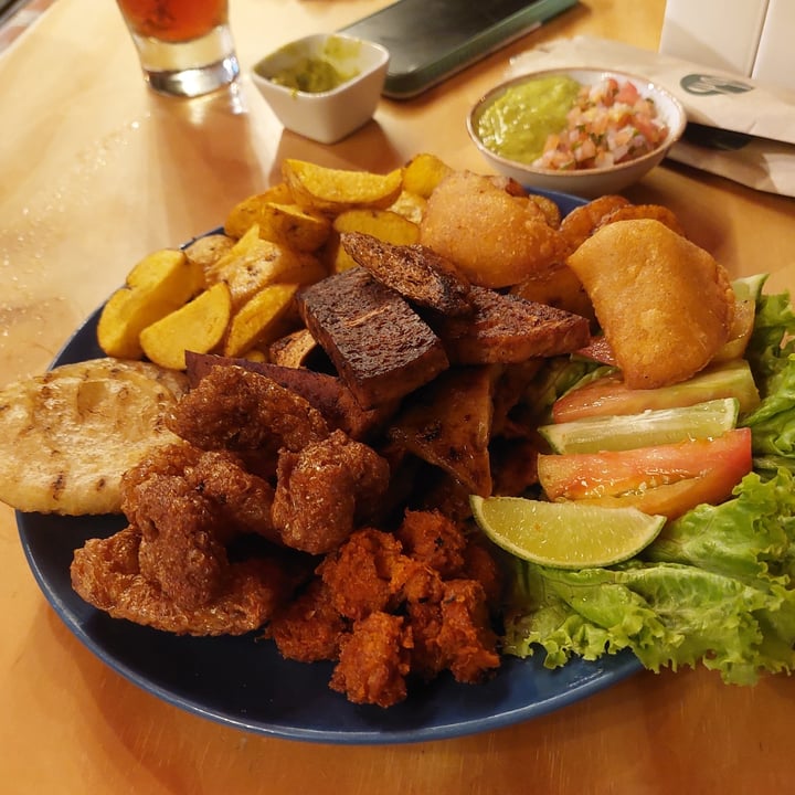 photo of Restaurante Cherry’s Picada Vegana shared by @mauardila on  20 Jan 2024 - review