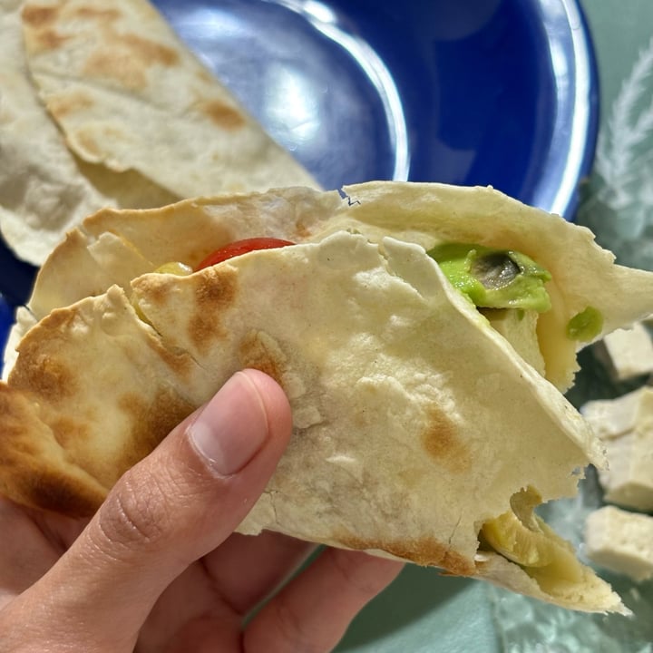 photo of Aiken Tortilla De Quinoa Blanca shared by @vegandann on  05 Oct 2025 - review