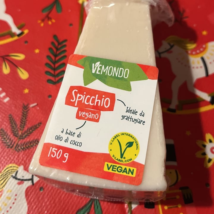 photo of Vemondo spicchio vegano shared by @llala81 on  23 Jan 2024 - review