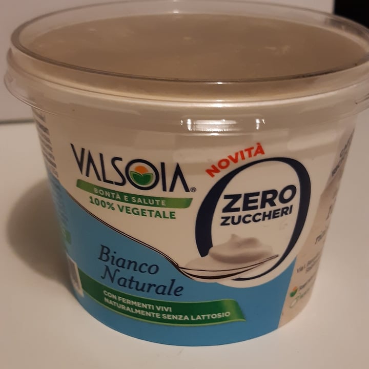 photo of Valsoia yogurt bianco naturale zero zuccheri shared by @missmal13 on  21 May 2024 - review