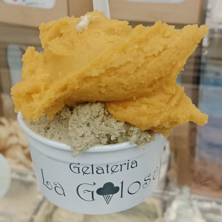 photo of Gelateria La Golosa Gelato Pistacchio E Mango shared by @francescaglad7 on  16 Jun 2024 - review