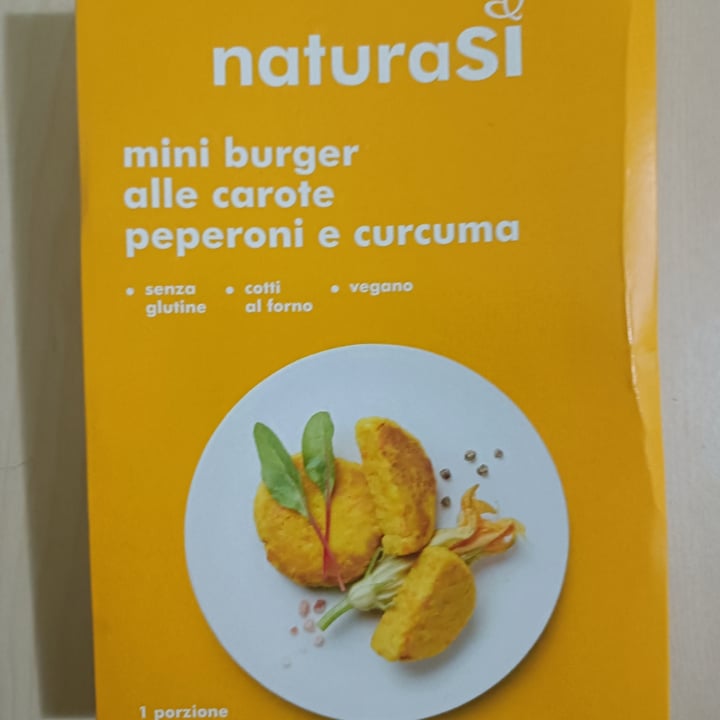 photo of Natura Sì Mini Burger alle Carote Peperoni e Curcuma shared by @irewillard on  06 Jan 2024 - review