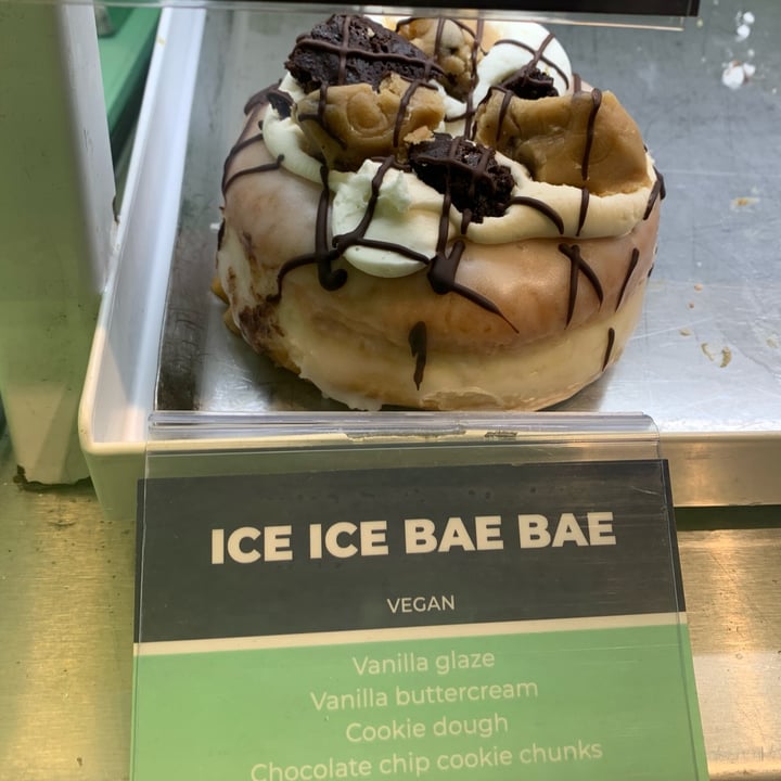 photo of Doughnut Time Vegan Doughnut shared by @scientific-diva on  17 Jan 2024 - review