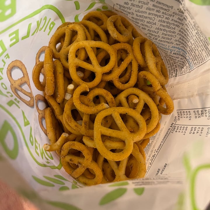 photo of Marks & Spencer Food (M&S) Baked Pickled Jalapeno Pretzels shared by @ameriamber on  27 Sep 2025 - review