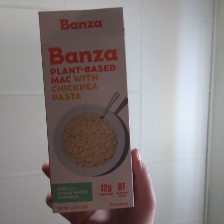 photo of Banza PLANT-BASED MAC WITH CHICKPEA PASTA SHELLS + VEGAN WHITE CHEDDAR shared by @remitherat on  07 Nov 2023 - review