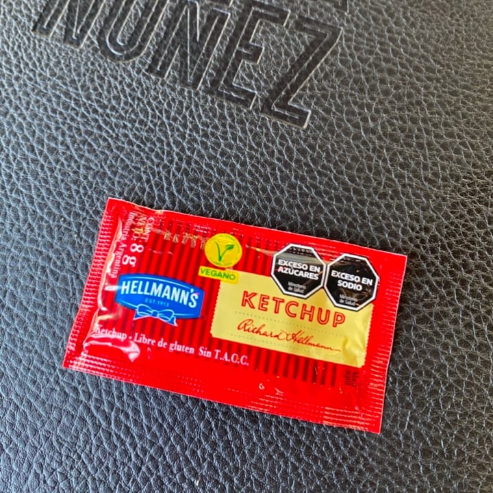 photo of Hellmann’s Ketchup individual shared by @valexika on  06 Feb 2025 - review