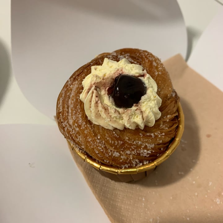 photo of Julietta Pastry and Lab cruffin shared by @bebibi on  17 Mar 2024 - review