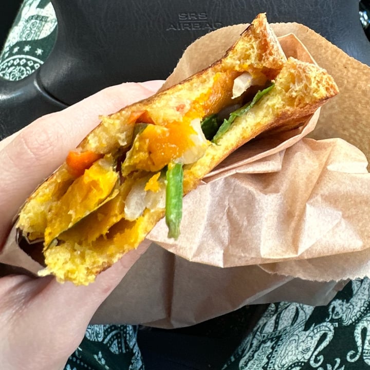 photo of 1816 Bakehouse Vegan toastie shared by @healingfly11 on  17 Aug 2023 - review