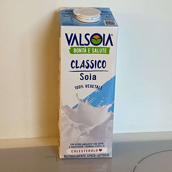 photo of Valsoia latte di soia gusto classico shared by @animalionline on  24 Mar 2024 - review