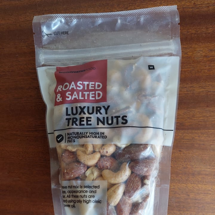 photo of Woolworths Food Luxury tree nuts shared by @hippiegirl on  24 Sep 2025 - review